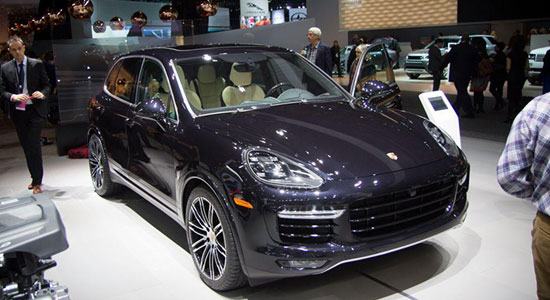 Porsche Cayenne Turbo S live