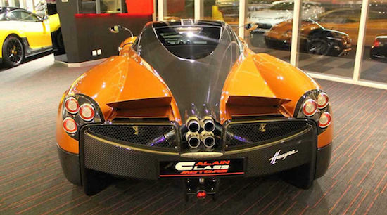 Oranje Pagani Huayra