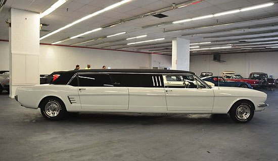 Ford Mustang Limo is bizar
