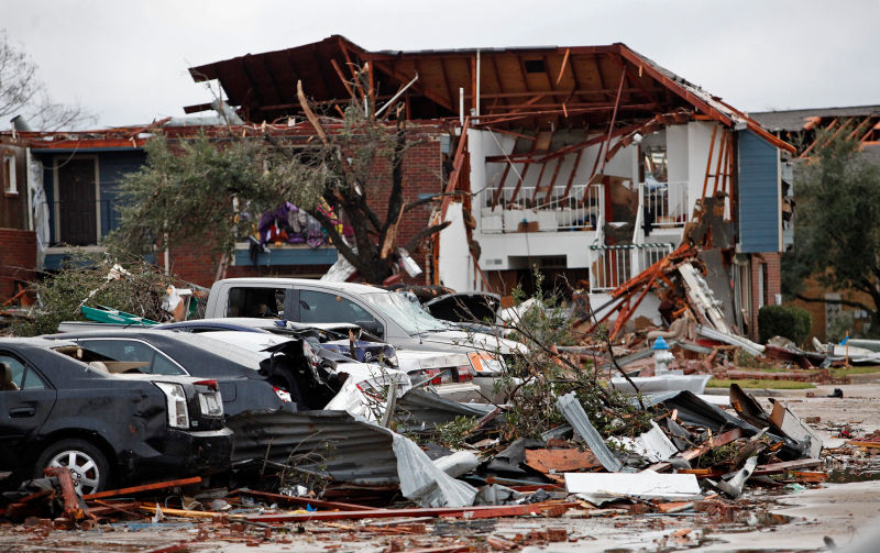 Bizarre, Deadly Weather Is Sweeping the Country