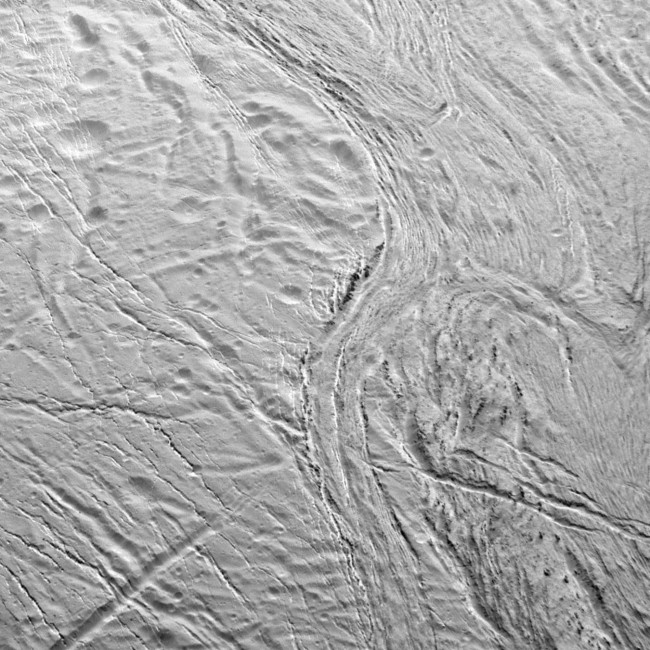 enceladus-flyby2