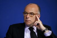 De Franse minister Cazeneuve