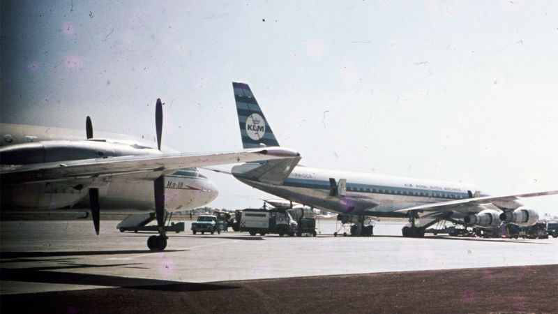 27 Stylish Airliner Liveries From The Past