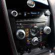 image Aston-Martin-V12-Vantage-marktplaats-rood-09.jpg