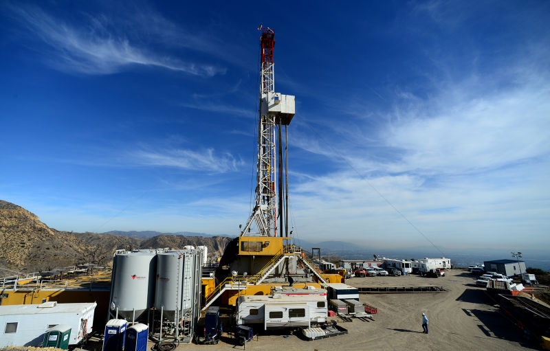 LA's Gas Leak Disaster Is a Bigger Problem Than You Realize
