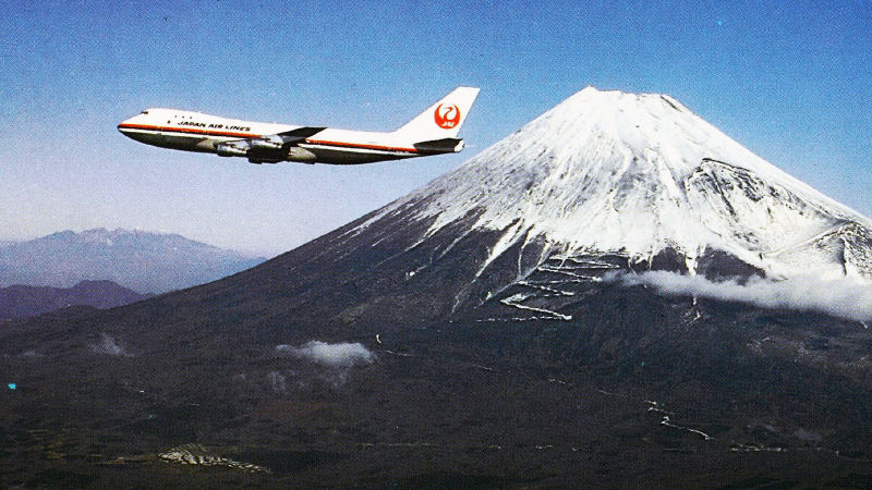 27 Stylish Airliner Liveries From The Past