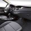 image Renault_Laguna_Facelift_MY2011-47.jpg