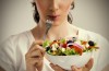 Forskare: att ge upp kött till förmån för grönsaker och frukt är skadliga för miljön
