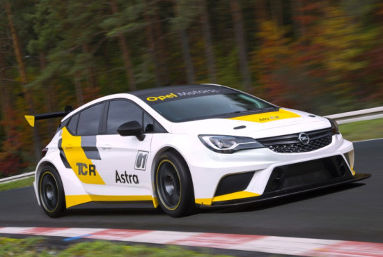 Dikke Opel jongus