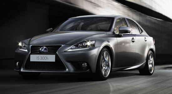 Lexus is300h