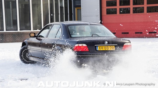 BMW 735i