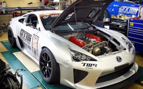 Lexus LF-A drifter