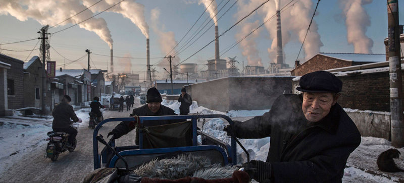 Photographs Capture What Life is Like in One of the World's Dirtiest Pits