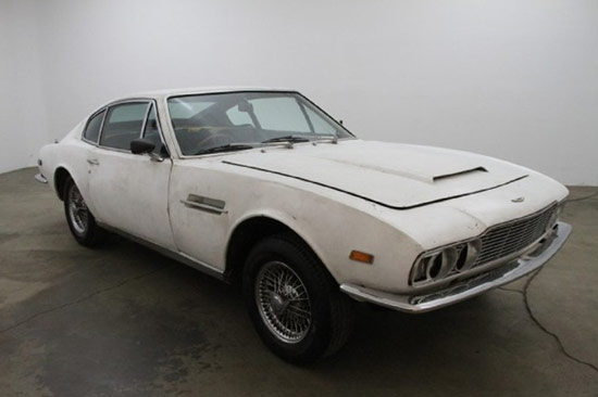Aston Martin DBS