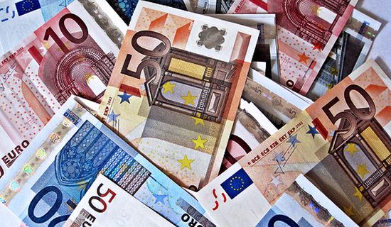 Berg met geld