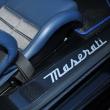 image Maserati-MC12-Black-30.jpg