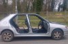 British police seizes lightweight Peugeot 306 of the way