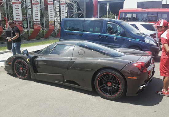 Ferrari Enzo Carbon