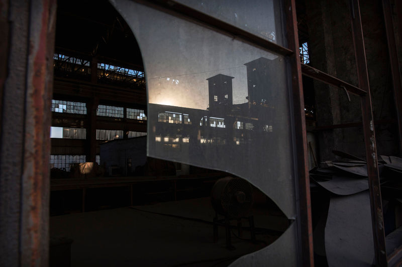 Haunting Photos From an Abandoned Steel Mill in China