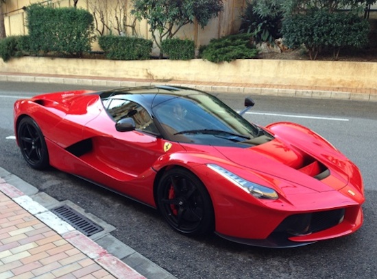 De eerste LaFerrari gaat naar een klant in Monaco [gespot]