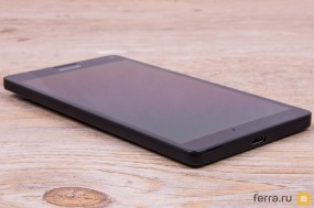 Нижняя грань Microsoft Lumia 950 XL