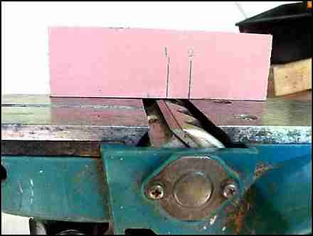 Image titled setting planer blade