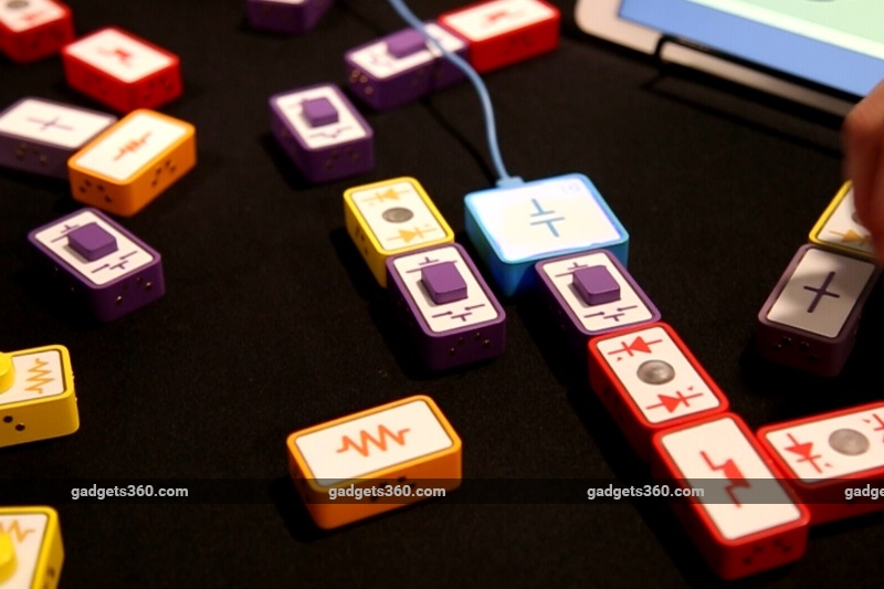 ces2016_eureka_park_makerbloks_ndtv.jpg