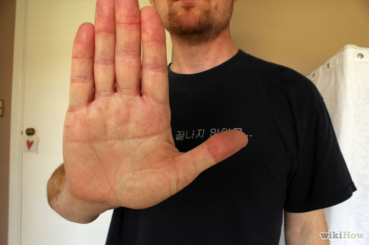 Image titled Apologize to a Leo Step 1