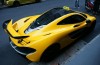 Is this bright yellow McLaren P1 is the bruutste taxi ever?