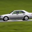 image mercedes-C36-AMG-10.jpg