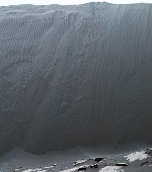 See Curiosity Cruise Around Gigantic Martian Dunes in These Stunning New Panoramas