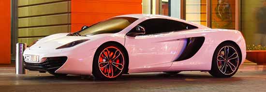 McLaren MP12C in wit