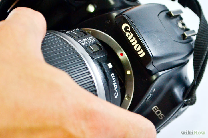 Image titled Attach a Camera Lens to a Canon Step 3