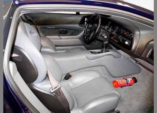 Jaguar XJ220 interieur