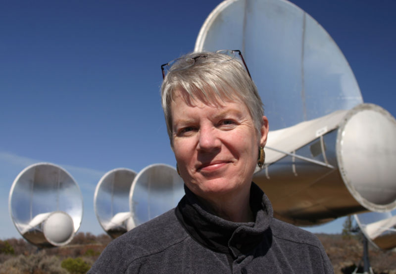 How Should We Look For Aliens?