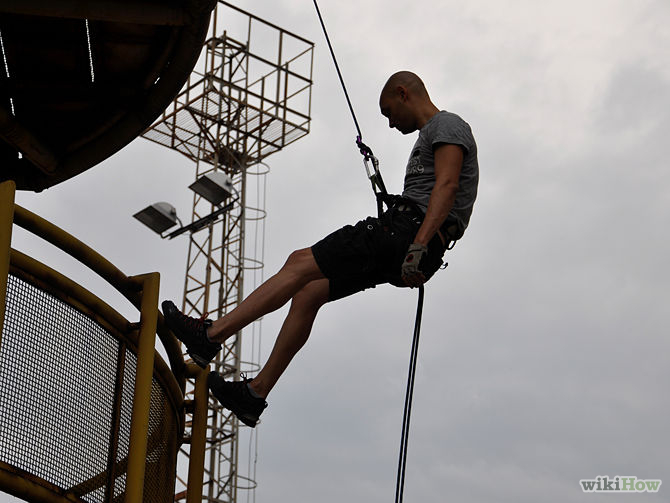 Image titled Abseil Without Going Crazy Step 4