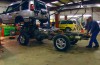 Video: so you have to replace a Land Rover’s frame in 4 minutes
