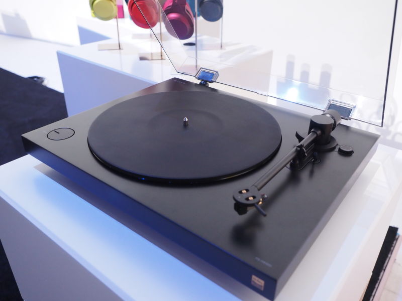 Sony's Sleek New Turntable Makes Me Want to Rob a Record Store