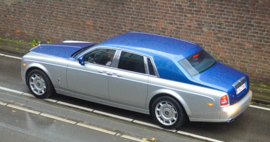 Rolls-Royce Phantom Series II two-tone gespot