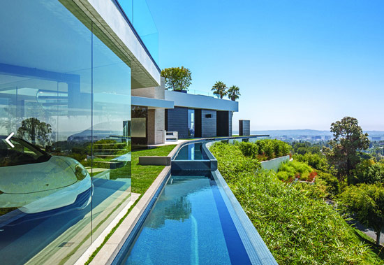 Laurel Way Villa