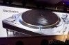 Der Technics 1200 Plattenspieler Ist Zurück