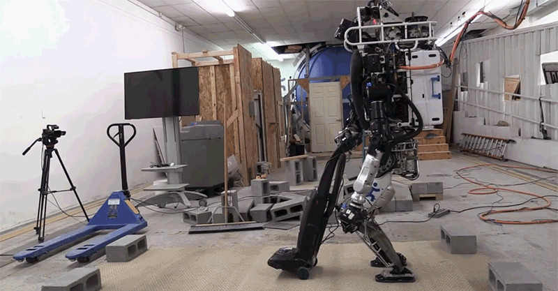 Researchers Are Teaching ATLAS To Do Household Chores Like Rosey from The Jetsons
