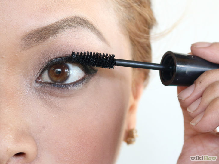 Image titled Apply Makeup for a Beauty Pageant Step 7