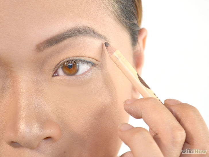 Image titled Apply 1930s Style Eye Makeup Step 2
