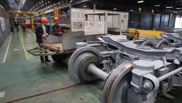 Работа вагоностроительного завода. Архивное фото