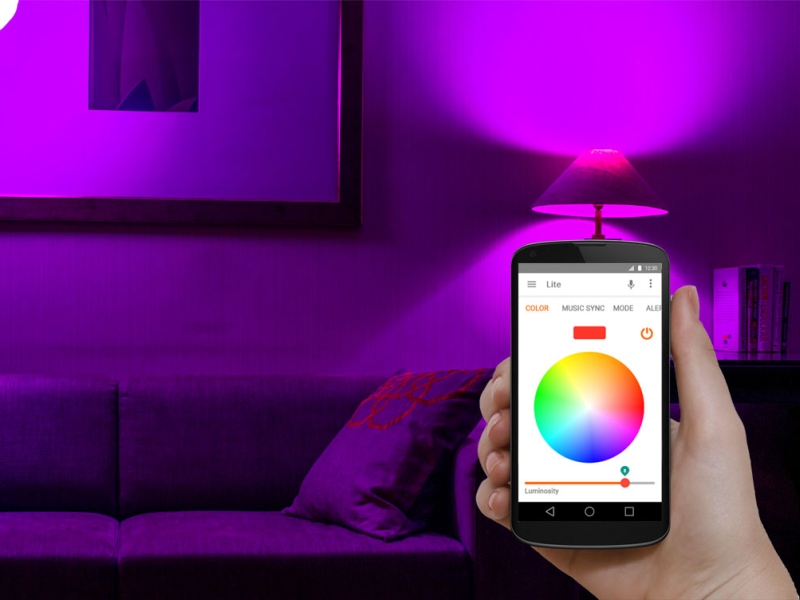 The iota Lite by Cube 26 Is an Affordable Smart Bulb