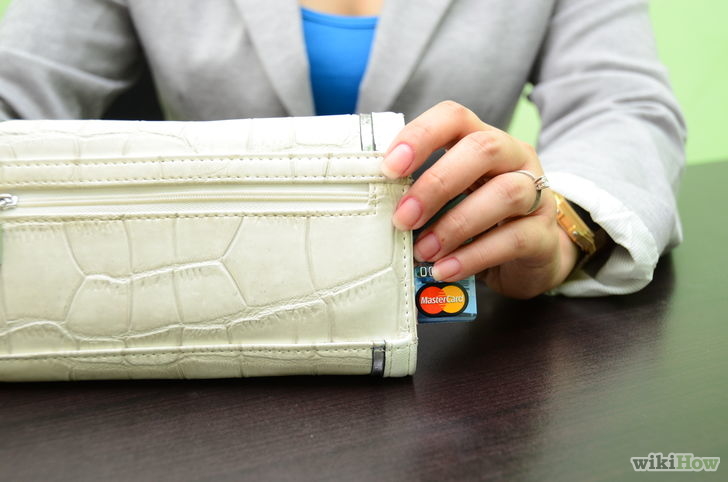 Image titled Accept Credit Cards at Craft Shows Step 2