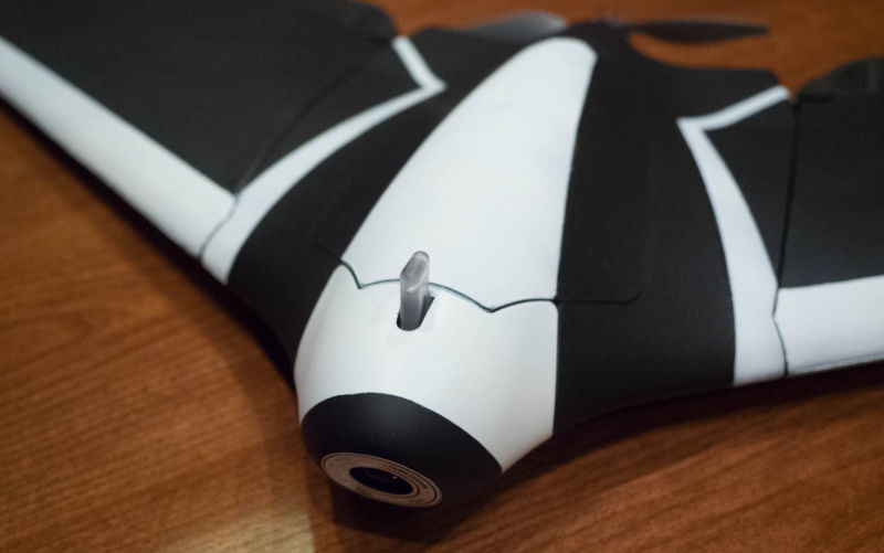 Parrot's New Fixed-Wing Drone Is a 50 MPH Party in the Sky