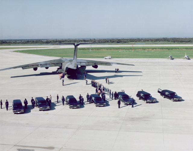 A Timeline of the Tragic Shuttle Launch That Changed NASA Forever