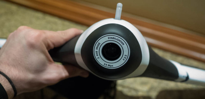 Parrot's New Fixed-Wing Drone Is a 50 MPH Party in the Sky